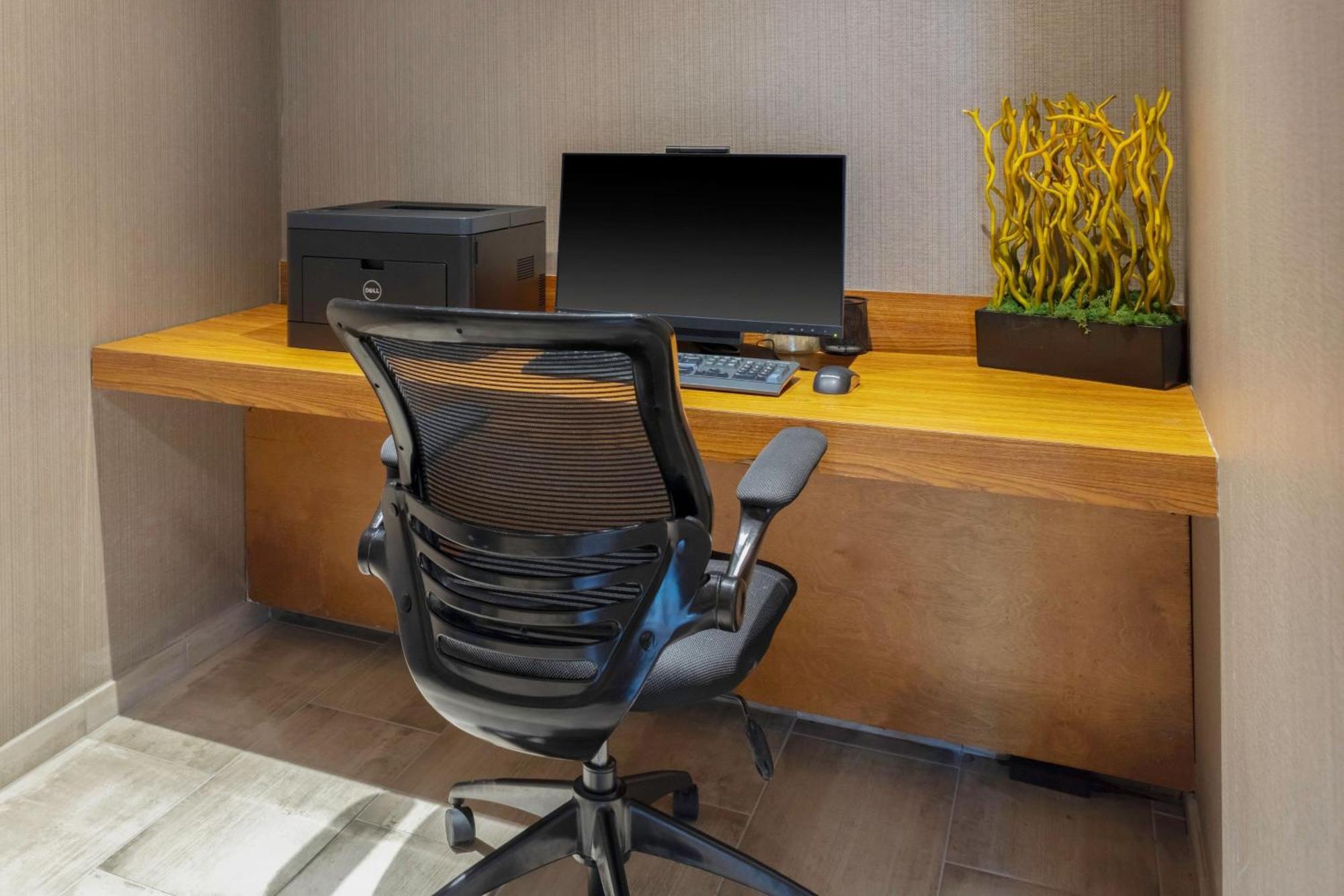 Springhill Suites By Marriott Baton Rouge South Екстериор снимка