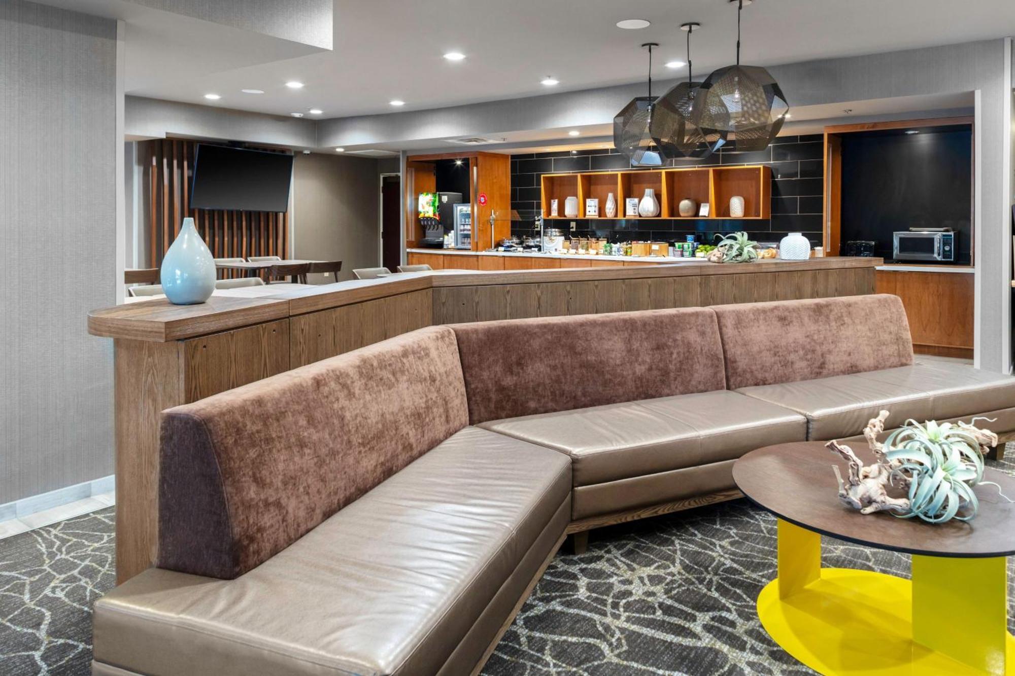 Springhill Suites By Marriott Baton Rouge South Екстериор снимка