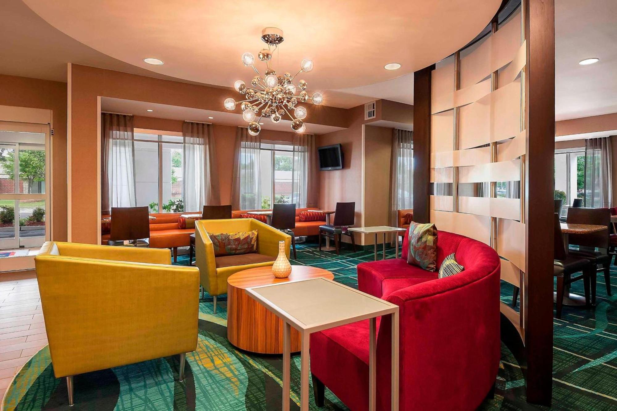 Springhill Suites By Marriott Baton Rouge South Екстериор снимка