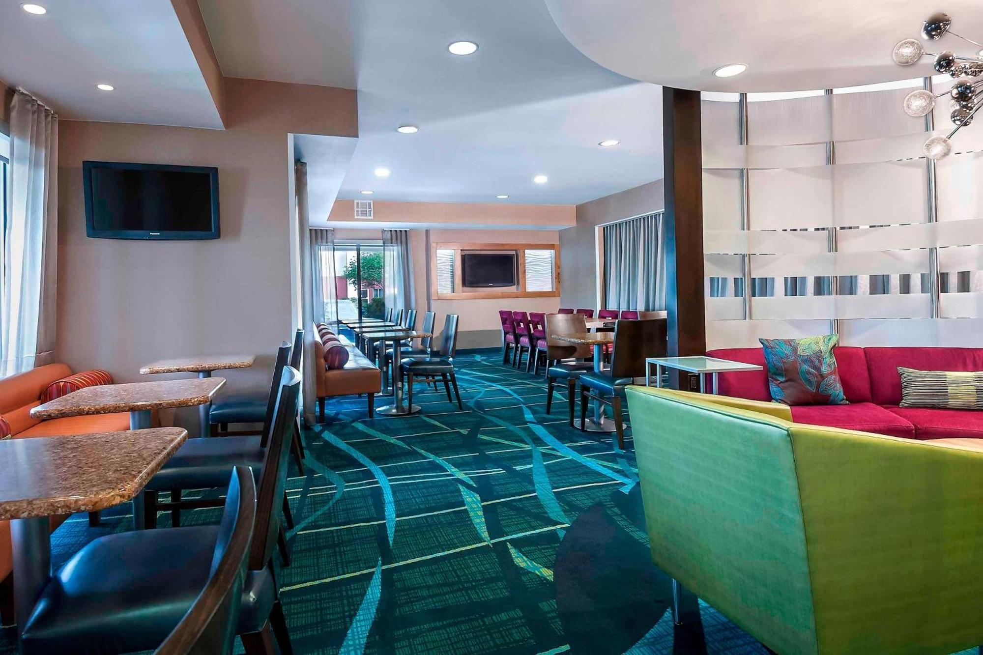Springhill Suites By Marriott Baton Rouge South Екстериор снимка