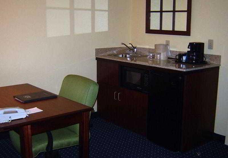 Springhill Suites By Marriott Baton Rouge South Екстериор снимка