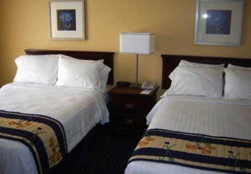 Springhill Suites By Marriott Baton Rouge South Стая снимка