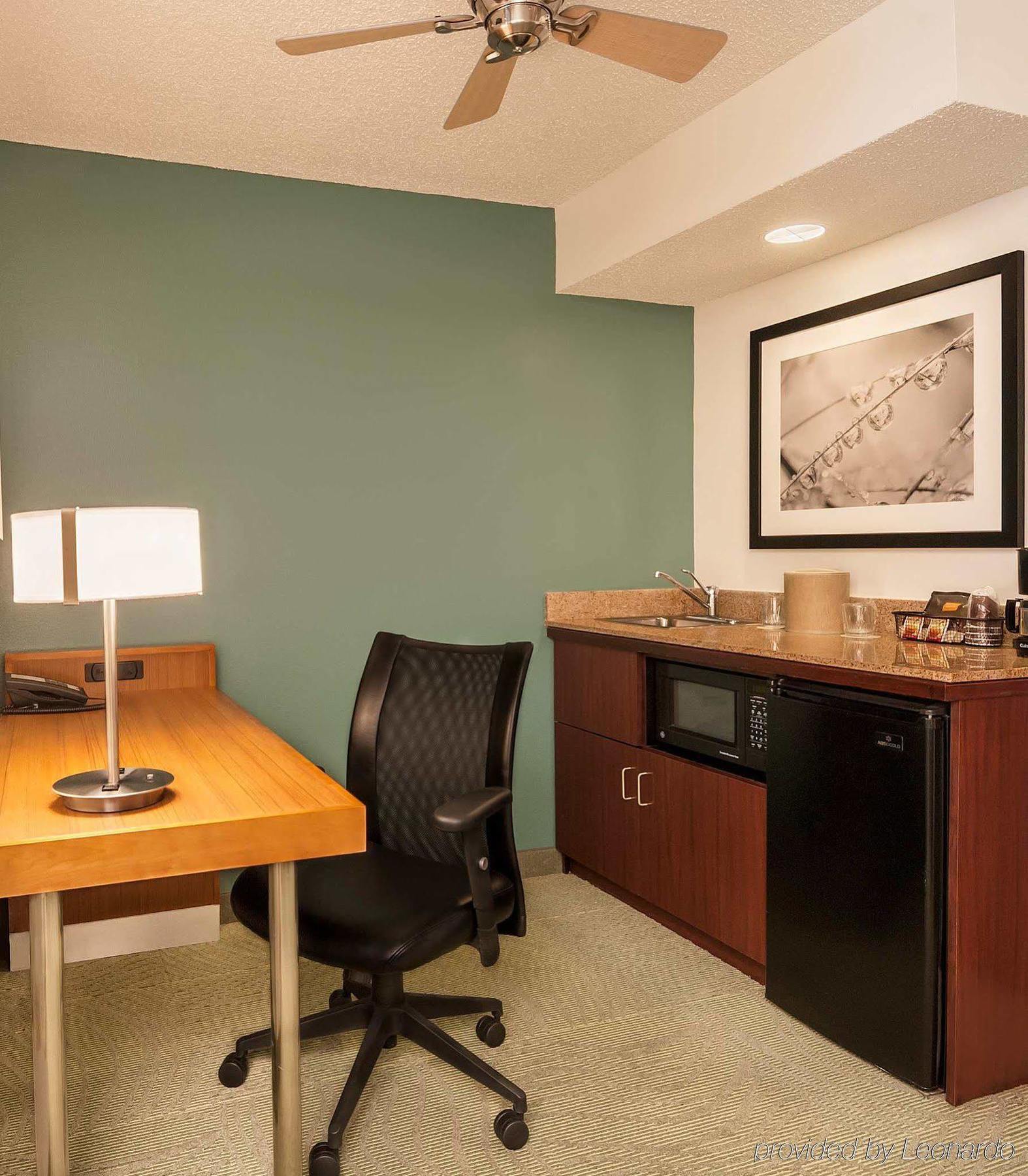 Springhill Suites By Marriott Baton Rouge South Екстериор снимка